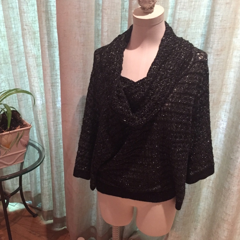 Madison Sparkly cowl neck cowl neck sweater top - black & silver EUC